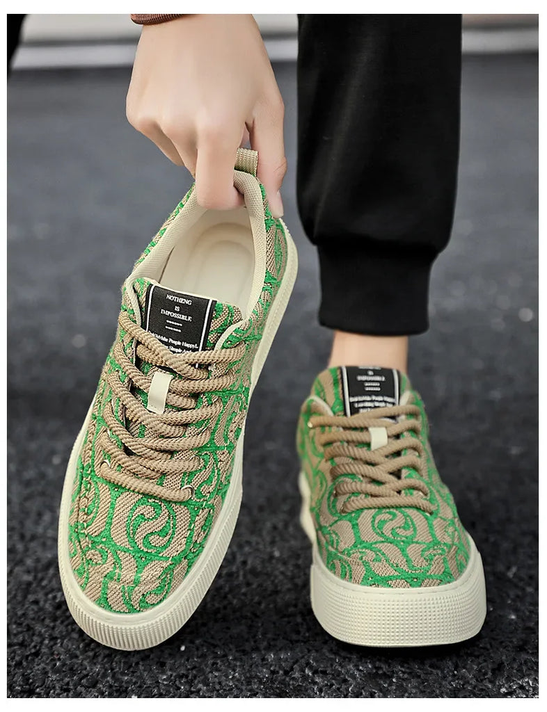 Graffiti prints red canvas sneakers mens vulcanized shoes man low top sneaker lace up trainer skateboard shoes men's plimsolls