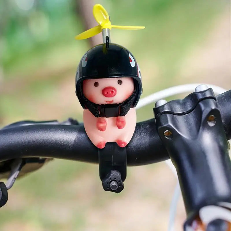 Lovely Animal Figures With Propeller Helmets Cute Swine Handlebar Toy Piglet Motorcycle Handlebar Ornaments Motorcycle Supplies