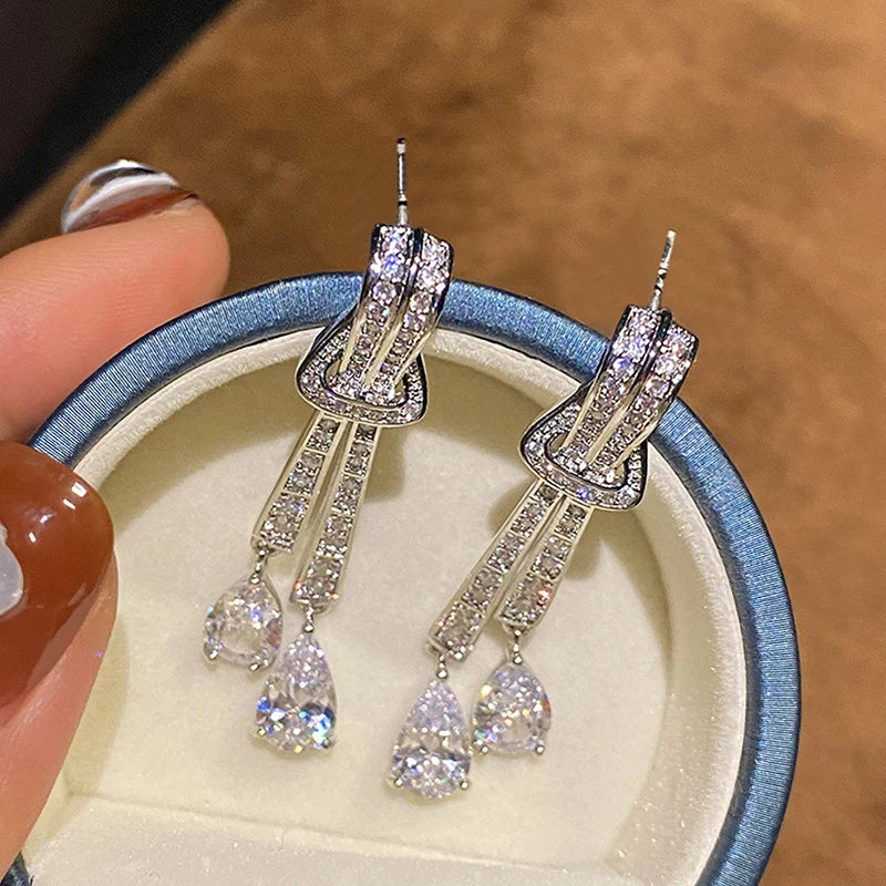 Huitan Shining Dangling Earrings Female Wedding Jewelry Silver Color Bright Drop-shaped Zirconia Pendant Accessories for Party