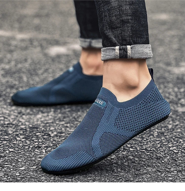 Breathable Men Casual Sneakers Slip-on Lightweight Male Walking Shoes Anti-slip Flexible Couple Loafers Summer Soft Footwear