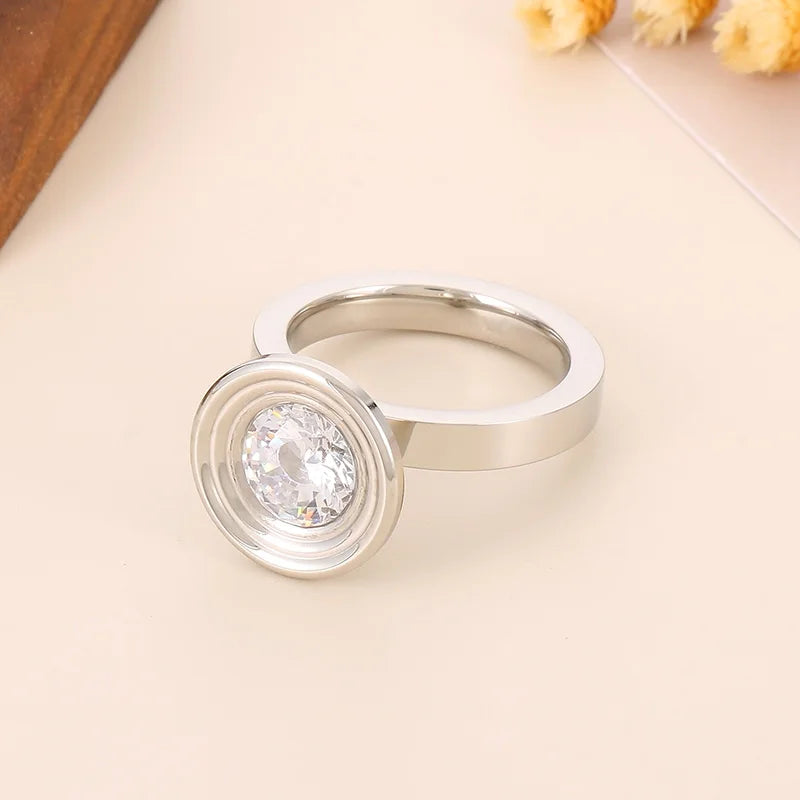 Fashion Women Silver Color Gold Circle Titanium Steel Circle Ring Jewelry Customized For Friend Gift