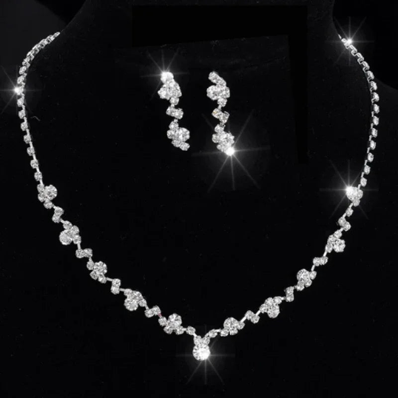 Simple Earrings and Necklace Set Double Heart-shaped Necklace Exquisite Crystal Zircon Pendant Chain Women's Wedding Jewelry