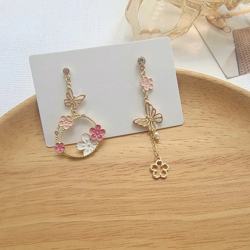 Delicate Cute Zircon Moon Tassel Butterfly Stud Earrings For Women Korean New Fashion Asymmetric Earrings Girls Party Jewelry