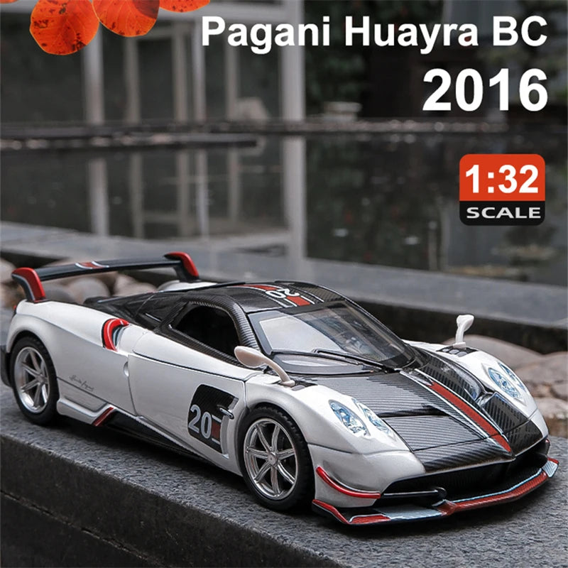 1:32 Pagani Huayra BC Alloy Sports Car Model Diecast Metal Toy Car Model Simulation Sound and Light Collection Children Toy Gift