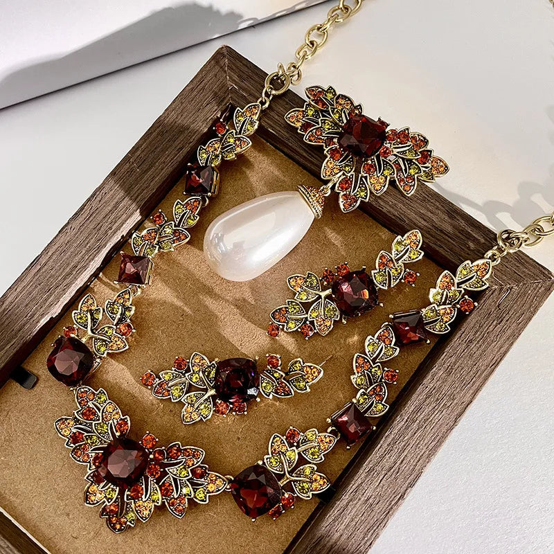 French colored crystal pearl necklace set retro luxury temperament vintage flower collar chain for women