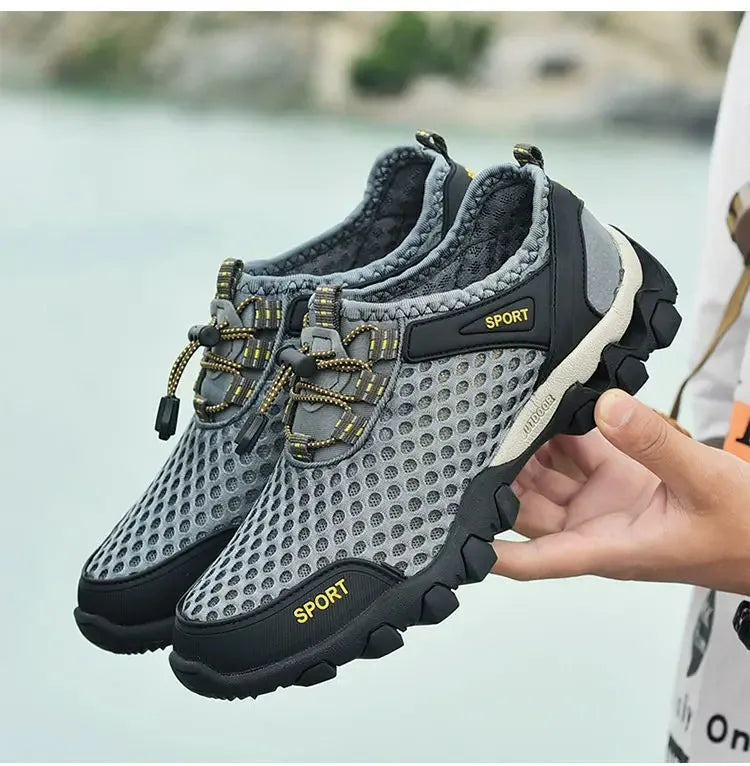 Breathable Sneakers Men Shoes Fashion Shoes For Men Climbing Hiking Shoes Men Outdoor Beach Wading Tenis Barefoot Sneakers