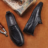 Designer Men's Shoes fashion Genuine Leather Slip On Loafers Spring autumn moccasins Driving Shoes Walking Men Sneakers