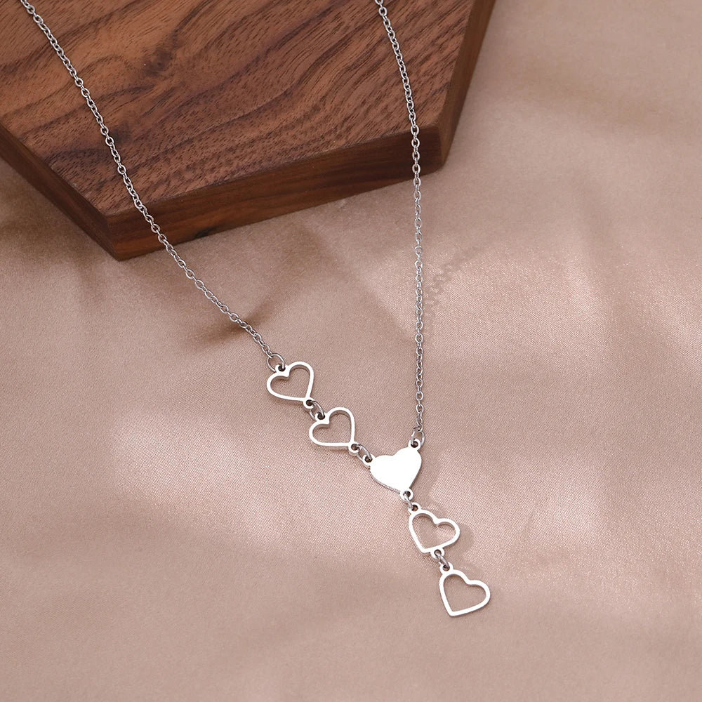 Stainless Steel Necklaces Light Luxury Elegant Delicate Heart Pendant Charm Chain Korean Fashion Necklace For Women Jewelry Gift