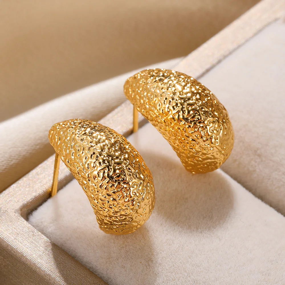 Stainless steel chic heart geometry huggie hoop earrings charm gold color tarnish  trendy fashion jewelry for women bijoux