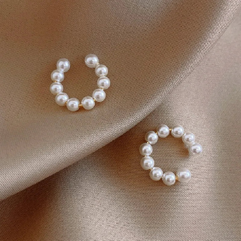 2022 Korean Elegant Pearl Earrings for Women Irregular Geometric Delicate Pearl Ear Studs Fashion Earing Party Wedding Jewelry