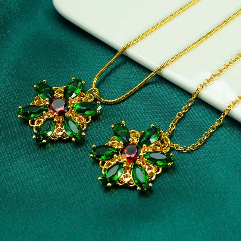 Valily Anastasia NecklaceTogether In Paris Emerald Stone Flower Necklace Lost Princess Inspired Pendant Necklace for Women