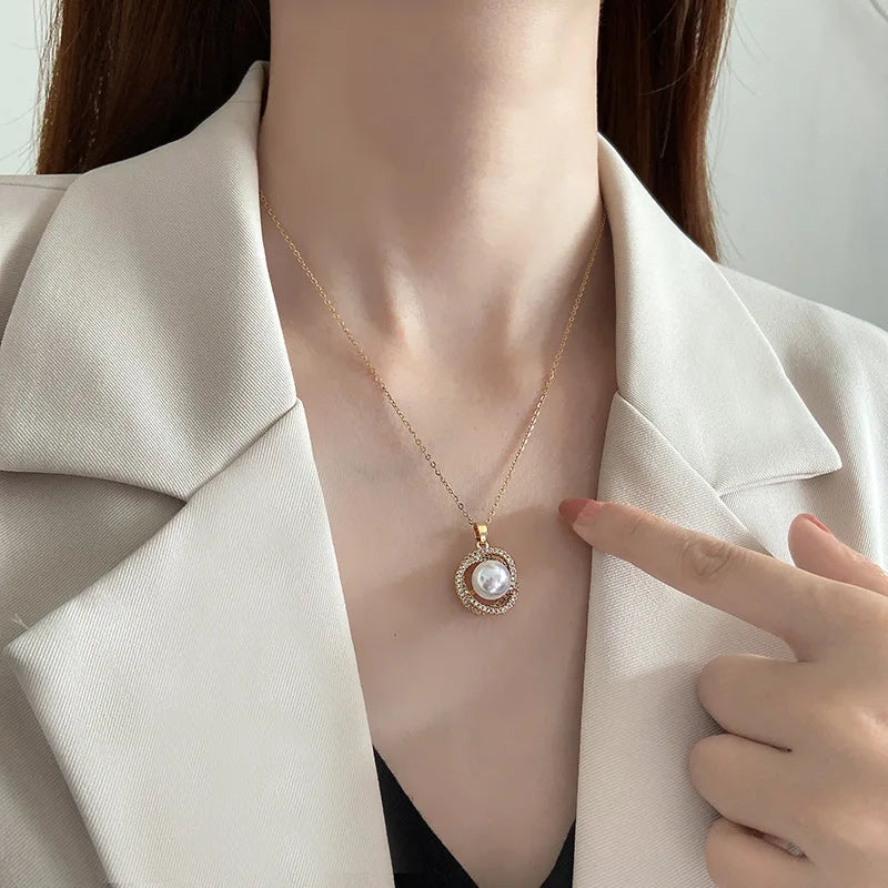 Luxury Whirlpool Pearl Necklace for Woman Girl's Clavicle Chain Pendant Necklace Valentine's Day Gift Birthday Party Jewelry