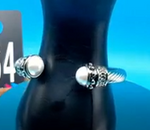 Load image into Gallery viewer, PEARL BANGLE

