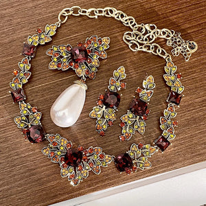 French Colored Crystal Pearl Necklace Set Retro Luxury Temperament Vintage Flower Collar Chain for Women