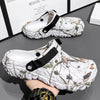 2024 Summer New Men's Slippers Outdoor Garden Clogs Male Casual Shoes Fashion Luxury Sandals Comfort Home Soft Slippers 40-45