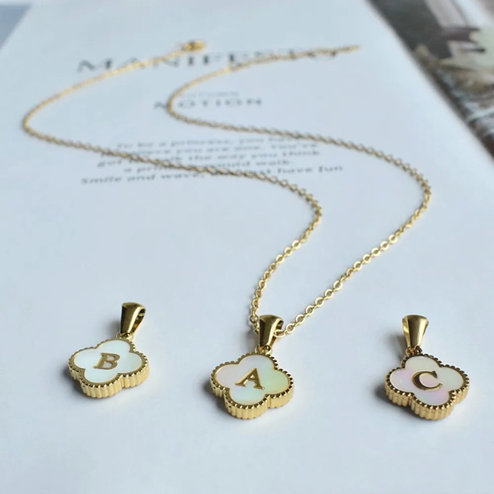 New Clover Necklace Alphabet A-Z Initial Letter Pendant Mother Of Pearl Necklaces For Women Flower Choker Bracelets Gold Jewelry