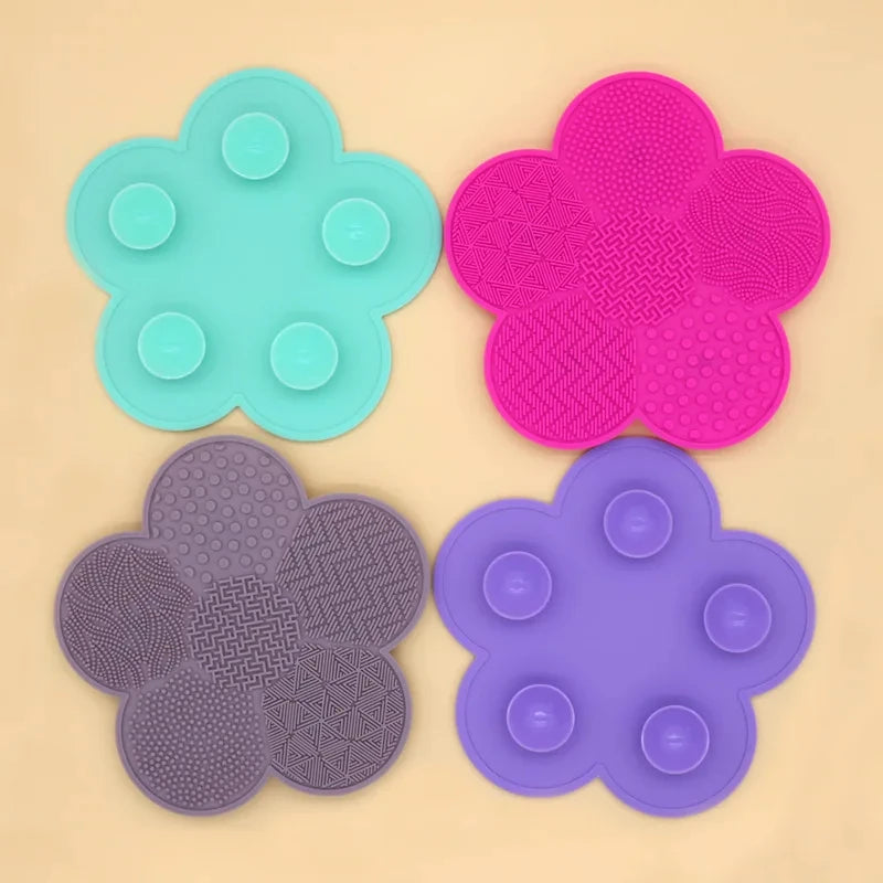 Silicone Washing plum blossom wash pad Makeup Brushes Washing Beauty Tools Scrub Board Makeup Tools Suction Cosmetic Foundation