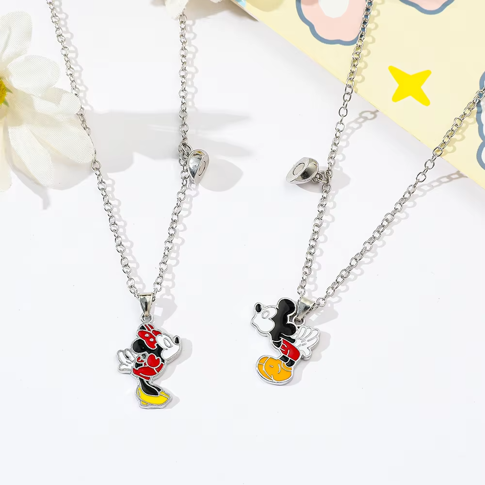 Magnetic Attraction Love Pendant Necklace Creative Minnie Mickey Mouse Couple Necklace Set