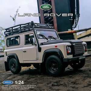 Welly 1/24 Land Rover Defender Alloy Car Model Diecast Metal Toy Off-Road Vehicle Car Model Simulation Collection Childrens Gift