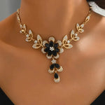 Load image into Gallery viewer, 3 Pcs Fashion Jewelry Set Luxurious Rhinestone Crystal Flower Earrings Elegant Women's Banquet Wedding Accessories Necklace Set
