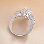 Load image into Gallery viewer, Huitan Pear Cubic Zirconia Crystal Rings for Women Luxury Fashion Wedding Engagement Accessory Temperament Elegant Lady Jewelry
