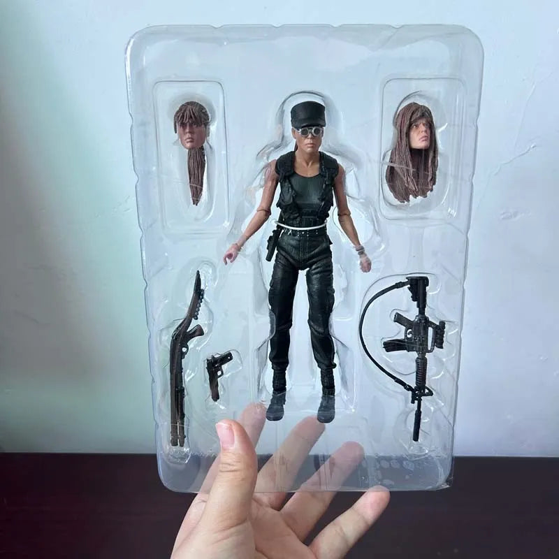 NECA Terminator 2 Judgment Day T-800 Sarah Connor Arnold Schwarzenegger Action Figure Model Toys Collection Birthday Giift