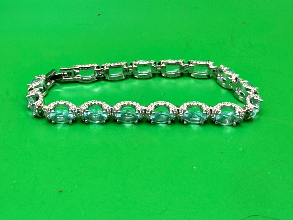 High Quality Silver Blue Diamond Gemstone Bracelet