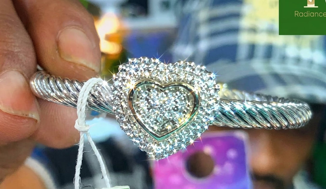 HEART BANGLE