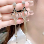 Load image into Gallery viewer, Cute Rhinestone Cat Drop Earrings for Women Korean Long Tassel Zircon Earrings Kitty Animal Fashion Party Earrings Jewelry Gift
