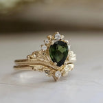 Load image into Gallery viewer, Elegant Vintage-Inspired Gold-Plated Ring with Olive Green Cubic Zirconia - Fashionable Alloy Jewelry for Women
